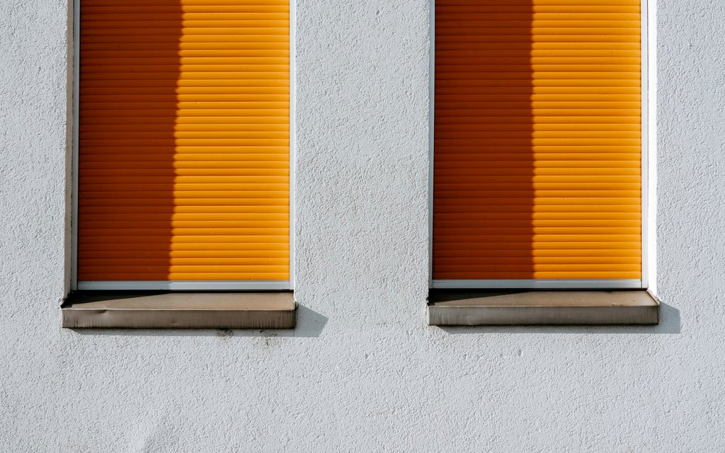 Захисні ролетні системи на вікнах